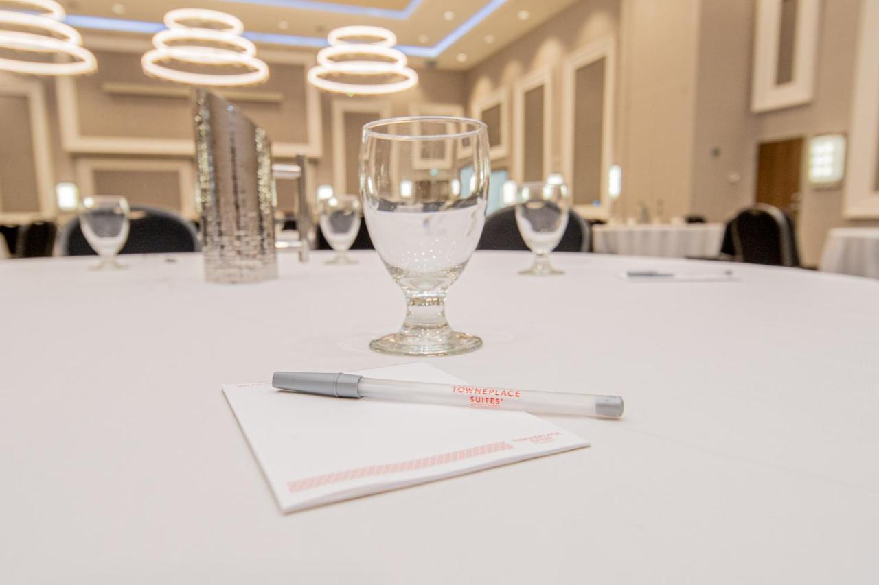 Towneplace Suites By Marriott Brantford And Conference Centre Luaran gambar