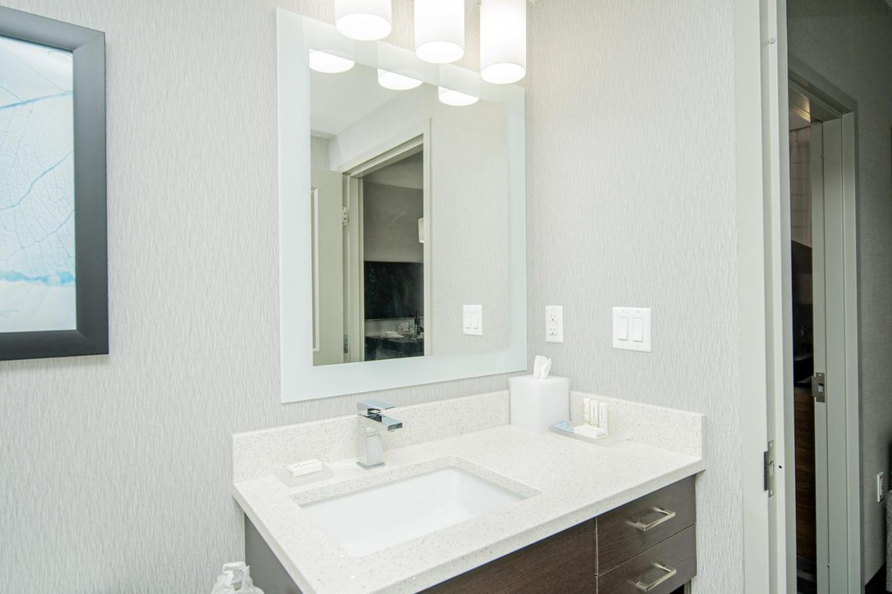 Towneplace Suites By Marriott Brantford And Conference Centre Luaran gambar